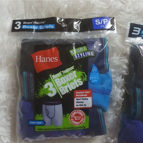Hanes Tagless Boxer Briefs
2 packs = 6 pair total. - Picture 5 of 5